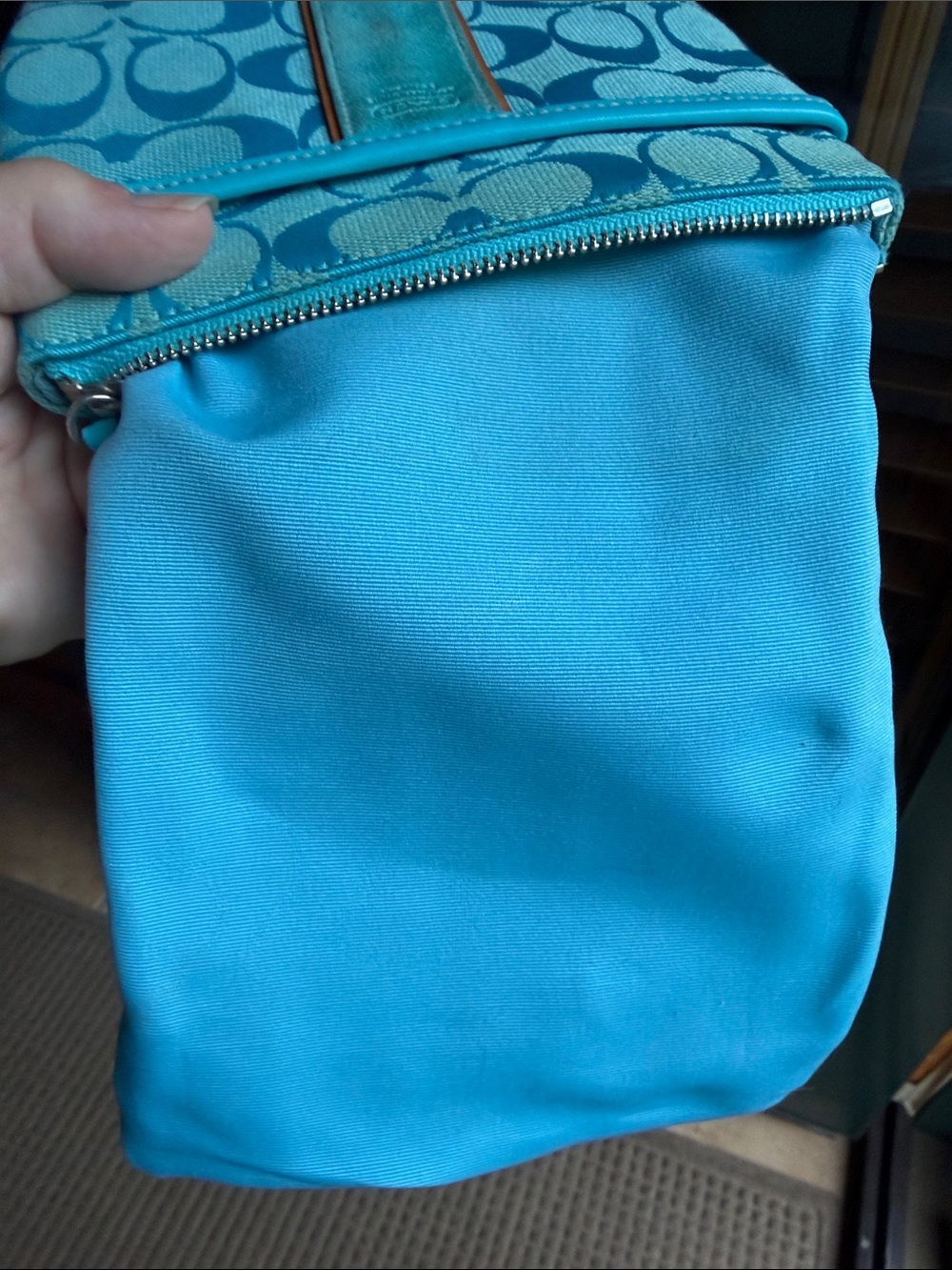 Coach Vintage Azure Signature Swing Pack - Picture 8 of 8